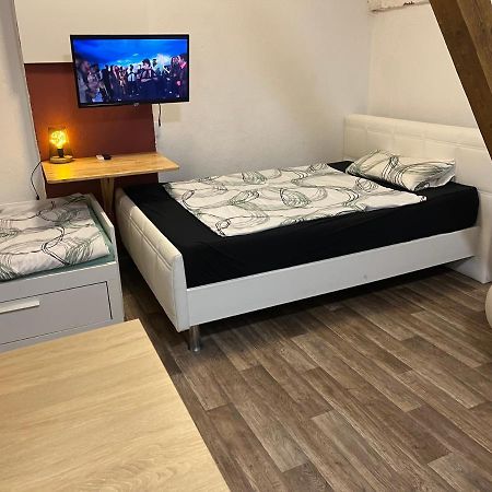 Knetzgau Monteurzimmer Bei Energyfreund מראה חיצוני תמונה