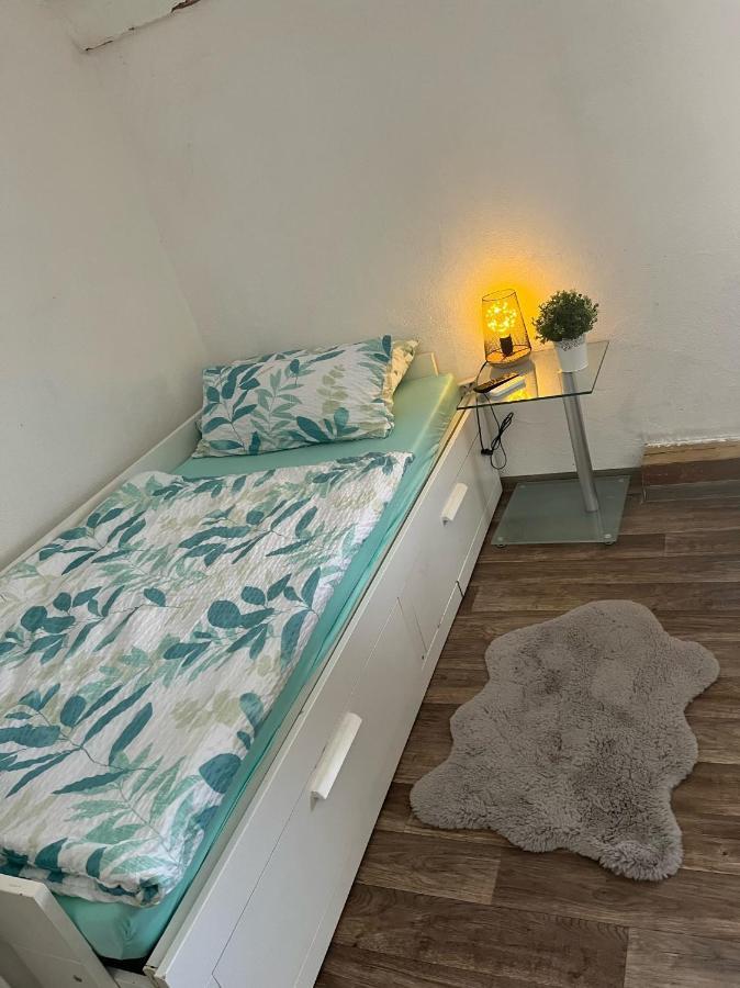 Knetzgau Monteurzimmer Bei Energyfreund מראה חיצוני תמונה